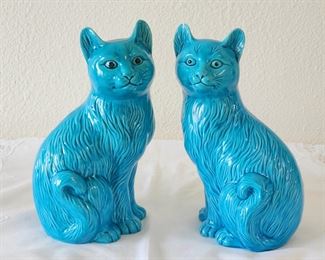 Vintage hand painted Chinese pair of cats