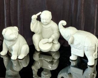 Antique Japanese porcelainware