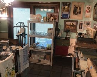 Items Located In The Dining Room