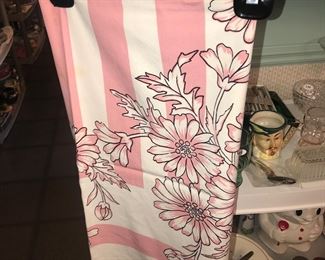 Items Located In The Dining Room