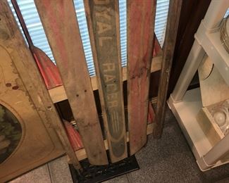 Items Located In The Dining Room