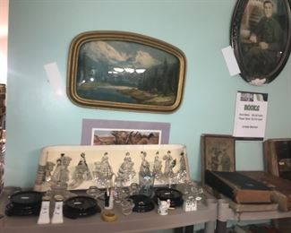 Items Located In The Dining Room