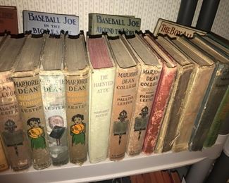 Items Located In The Dining Room