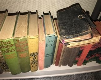 Items Located In The Dining Room