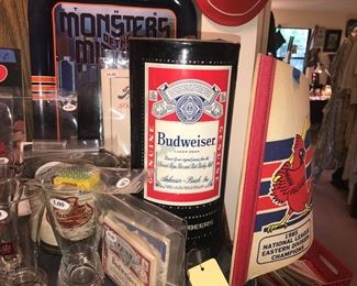 Items Located In The Central Hallway