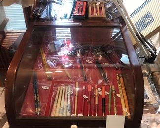 Items Located In The 1st Bedroom ( Vintage Pin Up & Ephemera)