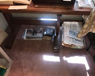 Items Located In The 1st Bedroom ( Vintage Pin Up & Ephemera)