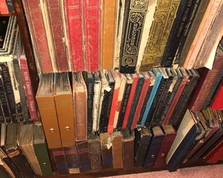 Items Located In The 2nd Bedroom ( Vintage Records)