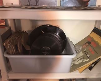 Items Located In The 2nd Bedroom ( Vintage Records)