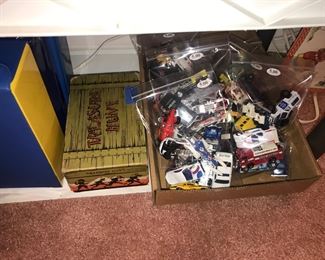Items Located In The 3rd Bedroom ( Vintage Toys & Games & Vintage Scout Items)