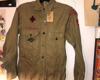 Items Located In The 3rd Bedroom ( Vintage Toys & Games & Vintage Scout Items)