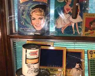 Items Located In The 3rd Bedroom ( Vintage Toys & Games & Vintage Scout Items)