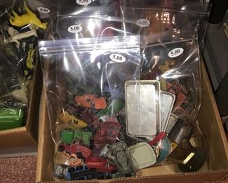 Items Located In The 3rd Bedroom ( Vintage Toys & Games & Vintage Scout Items)