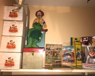 Items Located In The 3rd Bedroom ( Vintage Toys & Games & Vintage Scout Items)