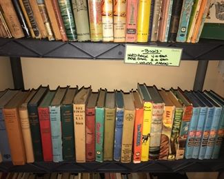 Items Located In The 3rd Bedroom ( Vintage Toys & Games & Vintage Scout Items)