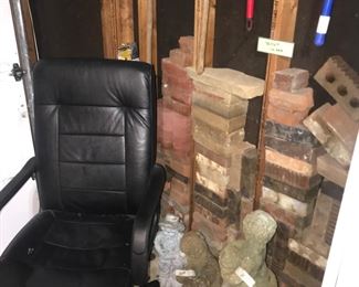 Items Located In The Garage