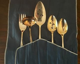 Gold plated serving flatware