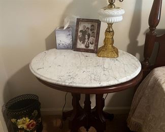 VICTORIAN MARBLE TOPPED SIDE TABLE