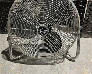 Hampton Bay 3 Speed Round Metal Floor Fan