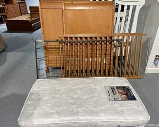 Simmons Maple Wood Sleigh Bed Style Crib with Simmons Mattress