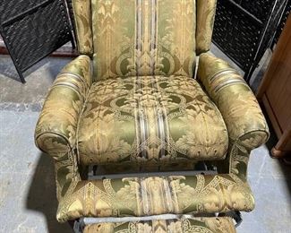 Wing Back Upholstered Lounge Arm Chair with Pillow