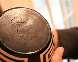 Peruvian Chulucanas pottery Art Vase Clay Handmade Signed