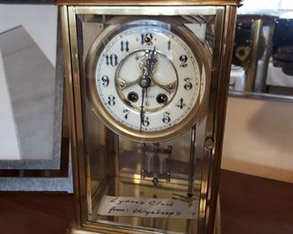 Mantle Clock
