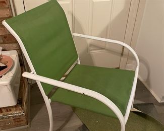 Set of 2 green chairs