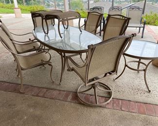 $125. Large Patio set. (2) tables (6) chairs (2) ottomans.