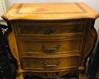 bed side table  matches king bed