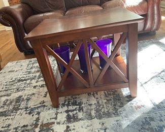 Coffee or side table, great condition
