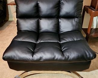 Leather Chair Ottoman 