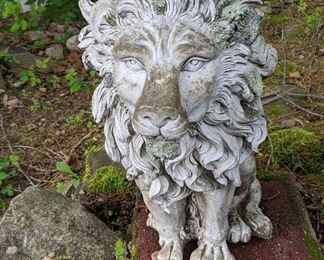 Lion Planter Not Stone