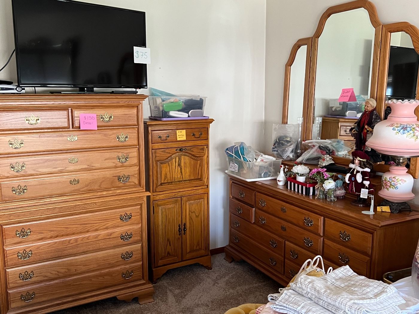 Estate Sales services by Taylor Family Store - Full-service estate sale management with professional staging