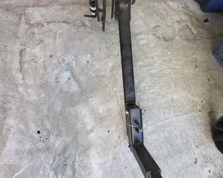 This Heavy Duty Thule Hitch 4 Bike rack, swings down so you can open your trunk or back doors. It is durable and makes transporting bikes a breeze! I don't know what Aramid Fiber is but that was the only choice it gave me for material.
Thule states that it is actually made of alloy steel.