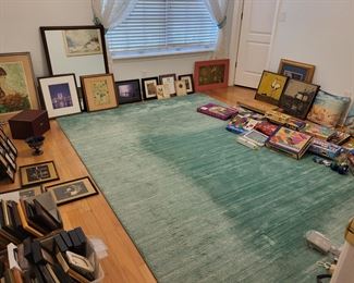 Lots of games, photo frames and artwork