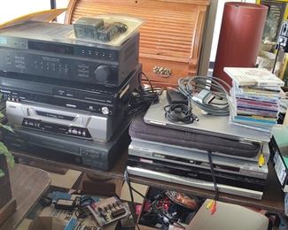Lots of working electronic items from the '90s and 2000s cords
