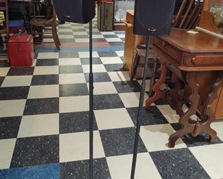 Pair of speaker's on stand
