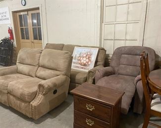 Recliner sofa & love seat, power recliner