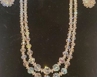mid century laguna crystal aurora borealis beaded necklace