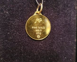fine gold pendant 999.9 2.5g