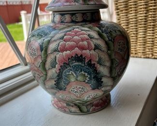 Vintage Vase with Lid handmade and painted in Macau, China 