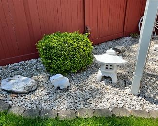 Garden Statues made of Casting Stone 