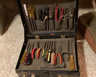 Vintage Bell System lineman's tool case w/tools     $65.00