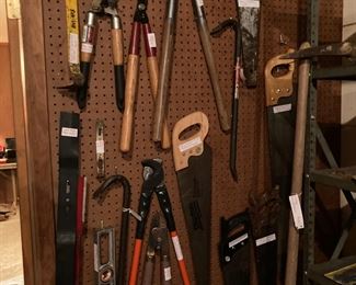 Garden and hand tools