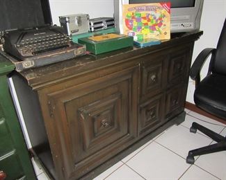 168 st chest for painting