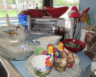 168 st more kitchen and chickens