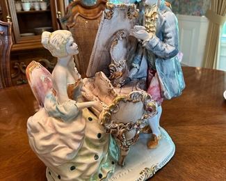 Capodimonte Italy porcelain figurine, pristine 