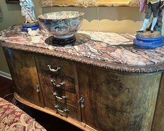 Marble buffet 