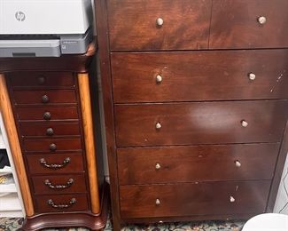 Jewelry box, 5 drawer dresser